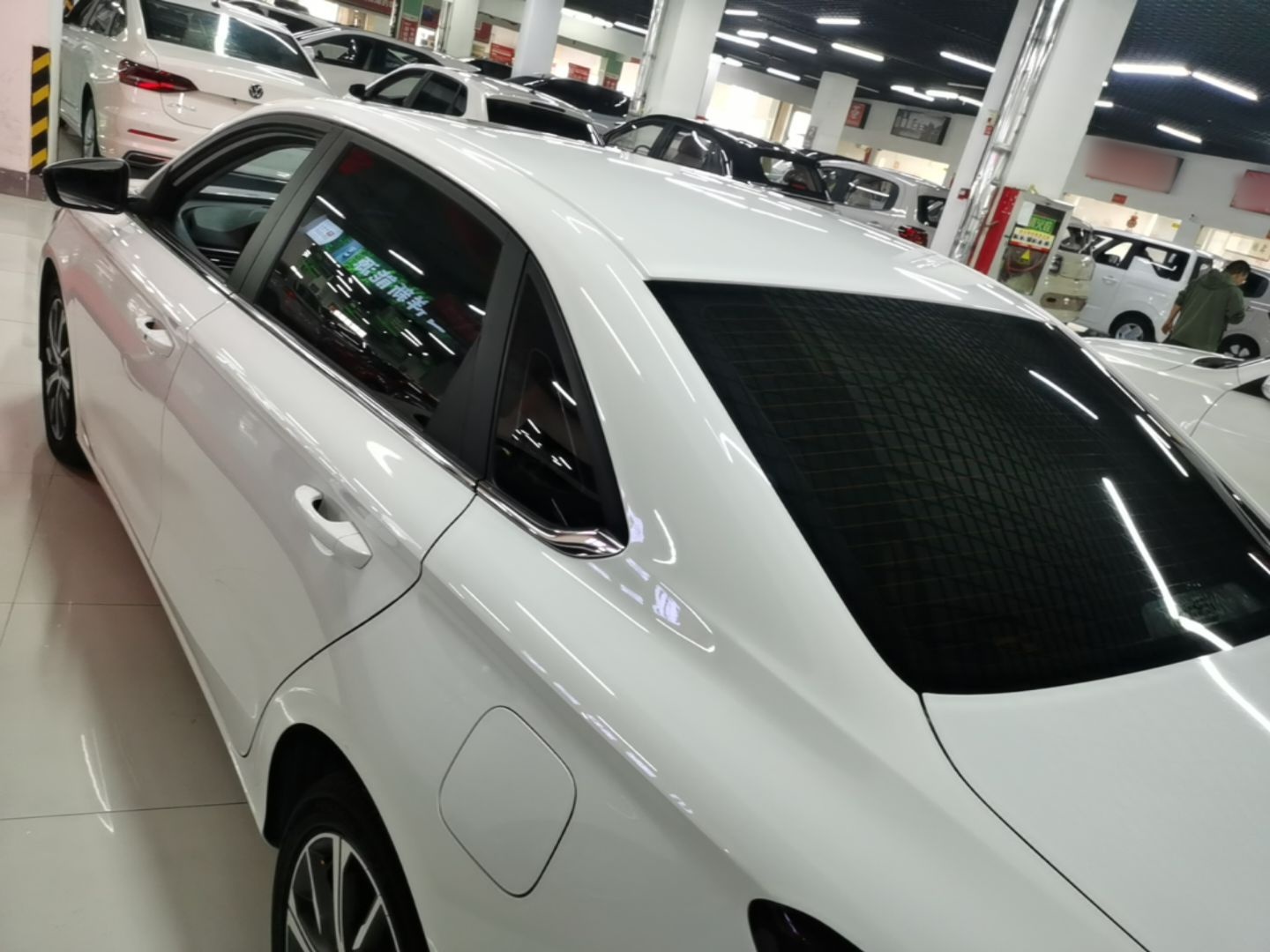 Geely Auto Emgrand 2022 4th Generation 1.5L CVT Luxury Model - Premium — снимка 4