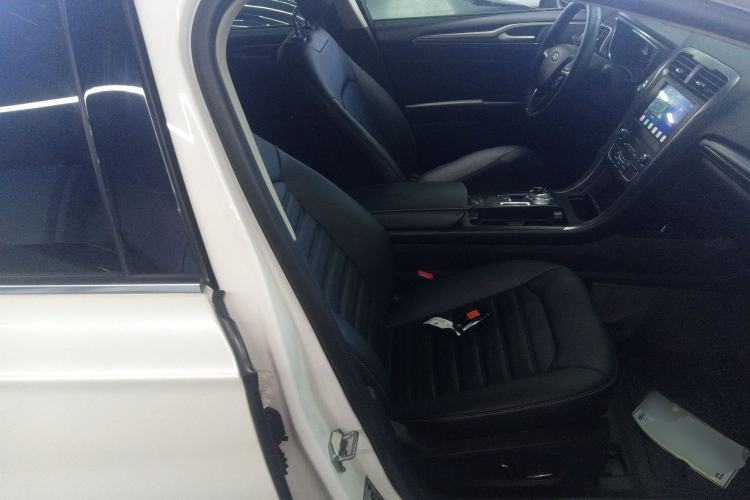 Used Ford Mondeo New Energy 2018 2.0 PHEV Smart-Controlled Fashion Edition China VI Standard
