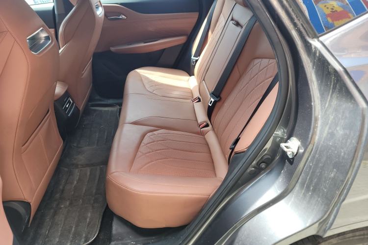 Used CHANGAN UNI-Z New Energy 2024 Blue Whale Smart Electric iDD 125km Beyond Edition
