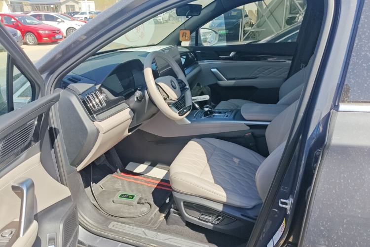 Used BYD Tang New Energy 2025 DM-i 115KM Prestige Model Left Front Seat