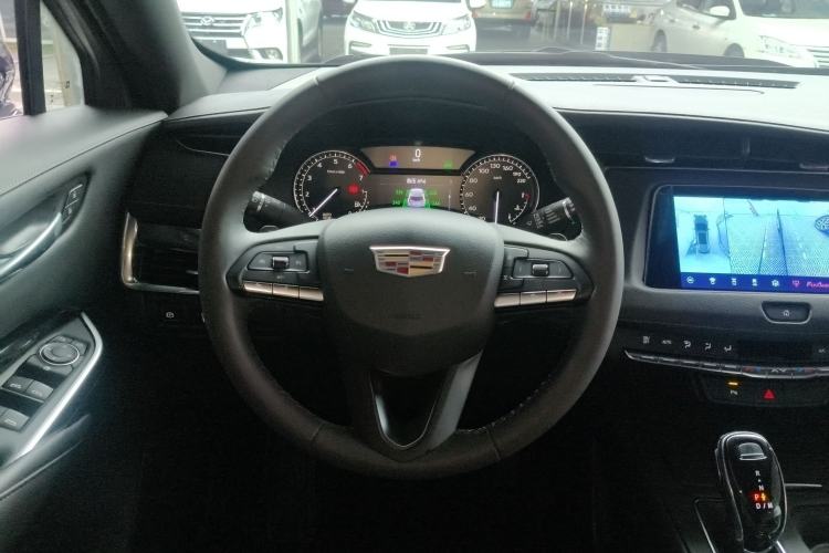 Used Cadillac XT4 2022 28T Two-Wheel Drive Fashion Edition
