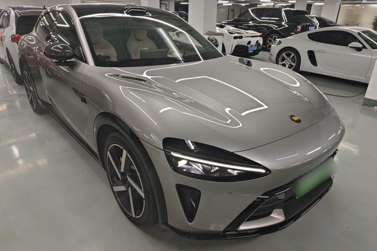 Used Xiaomi Auto YU7 2025 Ultra-Long Range High-Performance All-Wheel-Drive Max Edition
