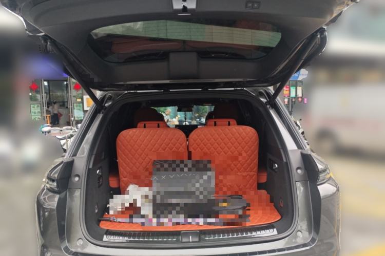 Used Li Auto L8 2023 Pro Model