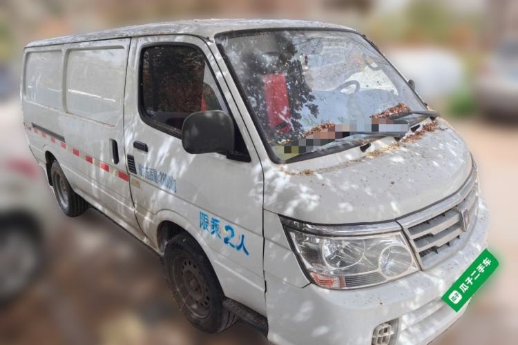 Used Jinbei Hiace 2020 2.0L Express King Series Deluxe Van Standard Roof China VI Emission Standard 1TZS
