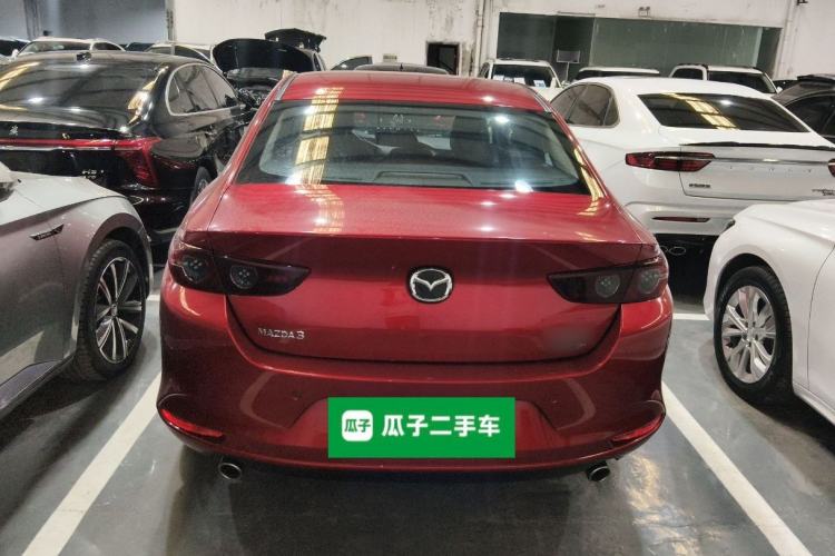 Used Mazda 3 Axela 2020 1.5L Automatic Luxury Version
