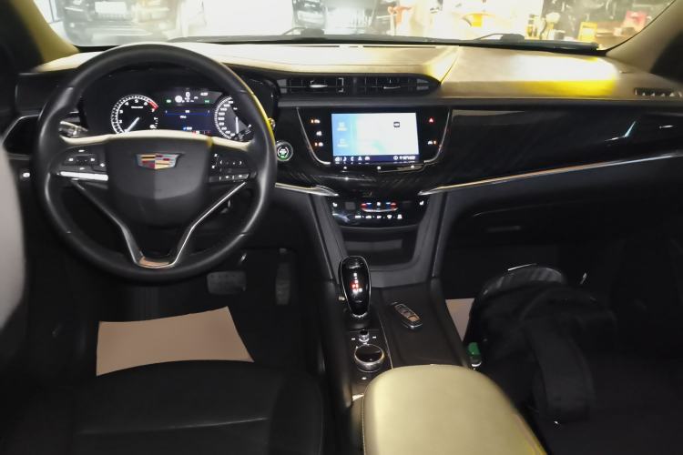 Used Cadillac XT6 2020 28T Six-Seater Four-Wheel-Drive Luxury Version
