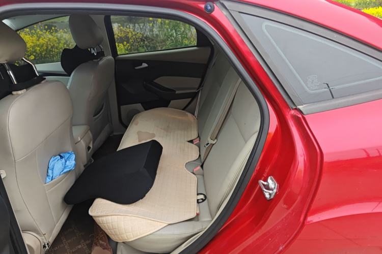 Used Ford Focus 2015 Sedan 1.6L Automatic Trend Model
