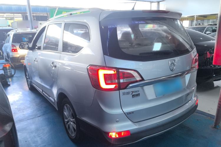 Used Baojun 730 2016 1.5T Manual Comfort Version 7 Seats
