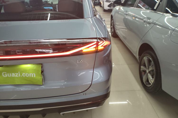 Used Geely Galaxy L6 2025 EM-i 140km Starship Edition