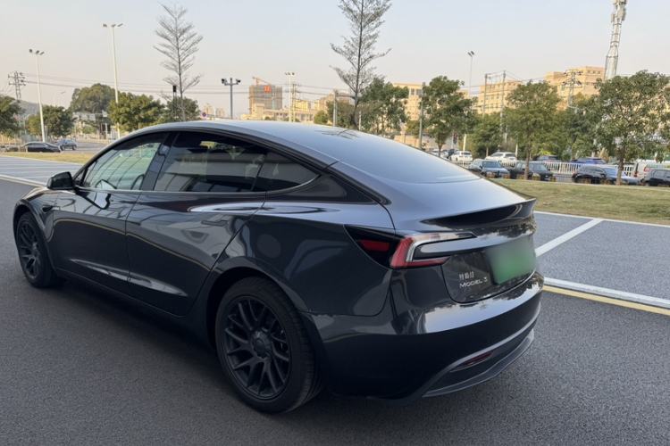 Used Tesla Model 3 2025 Rear-Wheel-Drive Version