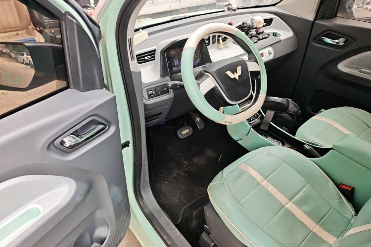 Used Wuling Hongguang MINIEV 2020 Enjoyment Model Lithium Iron Phosphate Driver Seat