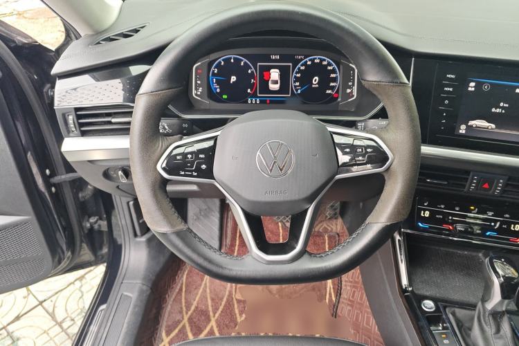 Used Volkswagen Passat 2023 330TSI Starry Elite Edition Steering Wheel