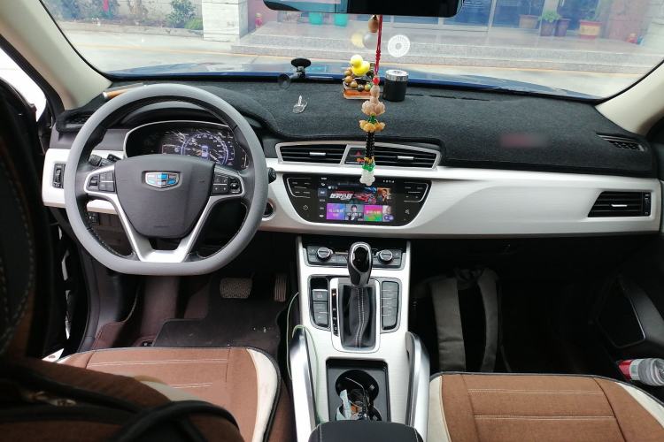 Used Geely Auto Emgrand X7 Sport 2018 1.8TD Automatic Two-Wheel Drive Smart 4G Connected Version
