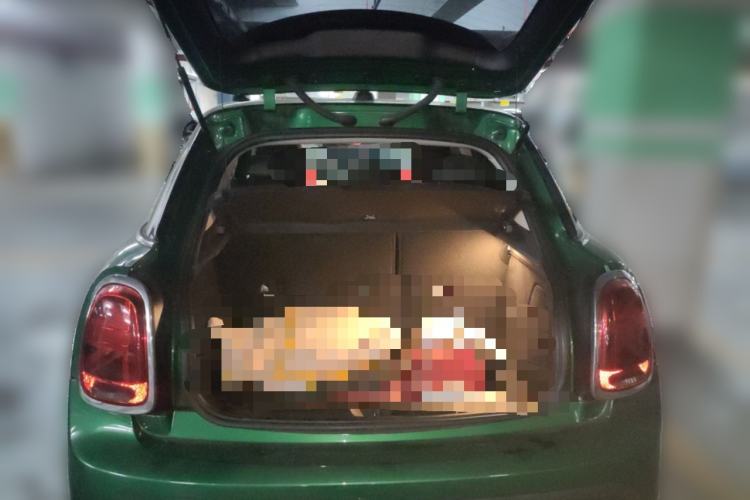 Used MINI 2023 1.5T COOPER Artist Five-Door Edition Trunk