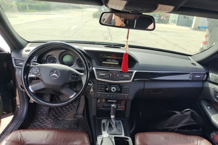 Used Mercedes-Benz E-Class 2011 E 260 L CGI Fashion Model