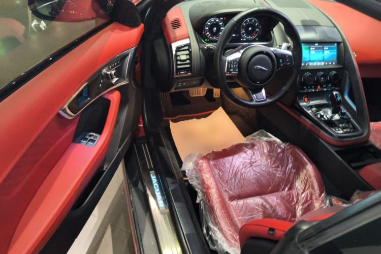 Used Jaguar F-TYPE 2023 P300 Hardtop Version R-DYNAMIC BLACK