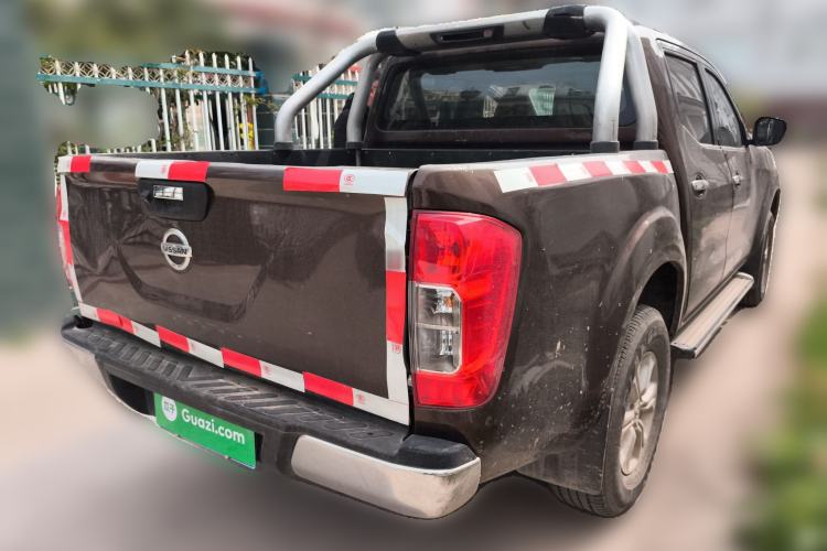 Used Nissan Navara 2017 2.5L Manual 4x4 Flagship Edition QR25