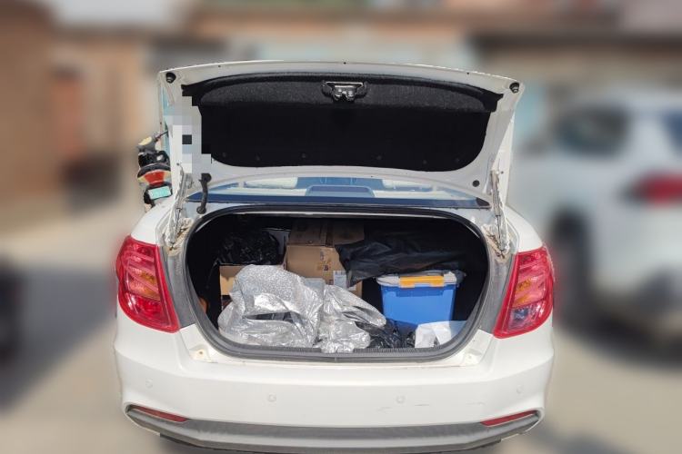 Used Bestune B50 2013 1.6L manual luxury version