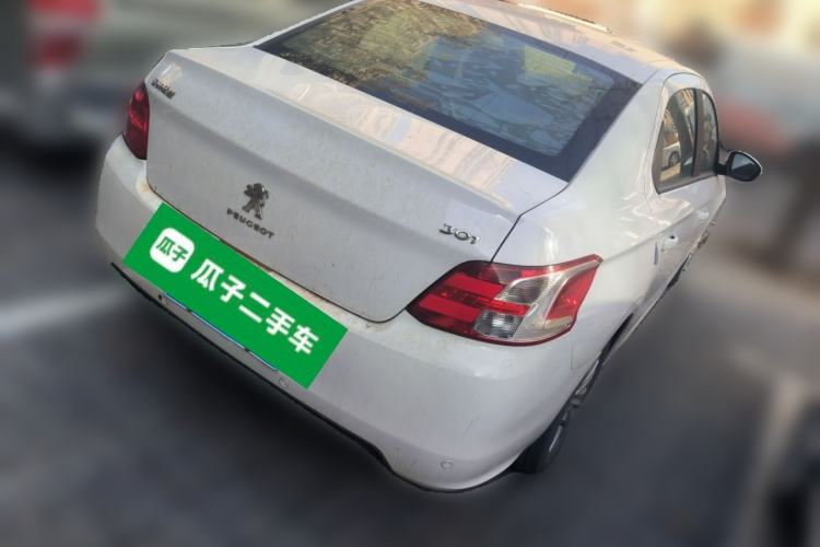 Used Peugeot 301 2016 1.6L Manual Comfort Edition
