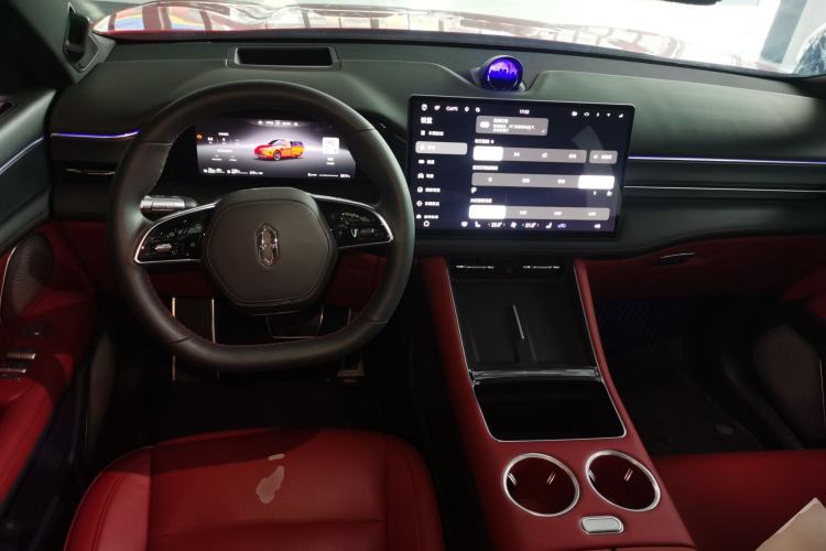 Used Hima AITO M5 2025 Extended-Range Ultra All-Wheel-Drive Version Center Console