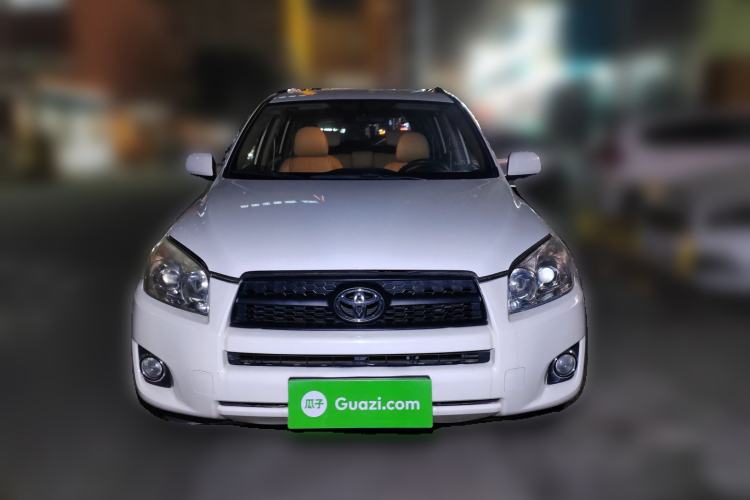 Used Toyota RAV4 2011 2.0L Automatic Classic Edition
