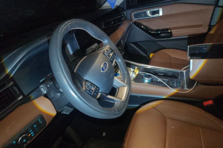 Used Ford Explorer 2023 EcoBoost 285 Rear-Drive Trend Edition 7-Seater
