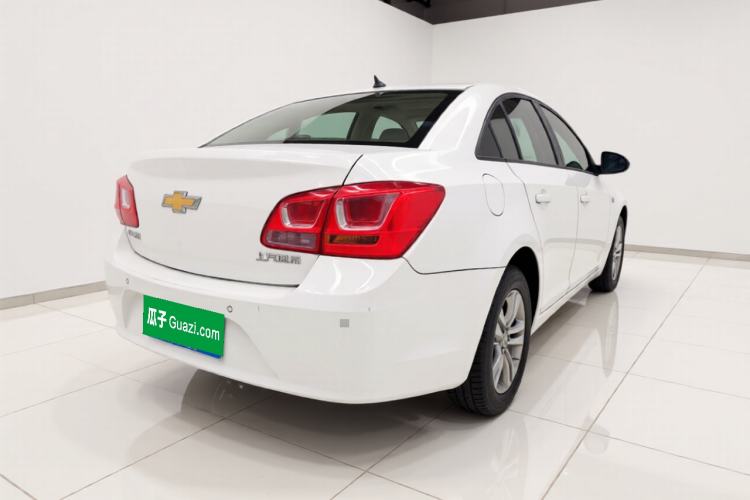 Used Chevrolet Cruze 2015 1.5L Classic SE AT Exterior 5
