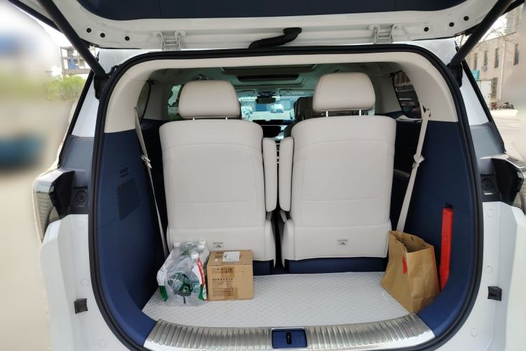 Used Buick GL8 New Energy 2024 Lu Zun Luxury Edition 6-Seater Trunk