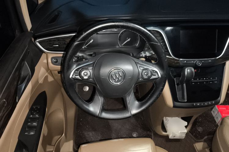 Used Buick GL8 2017 ES 28T Luxury Model China V Standard Steering Wheel