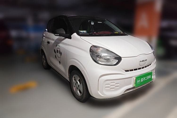 Used Roewe Clever 2021 302km Excellence Edition Front Right 45 Deg