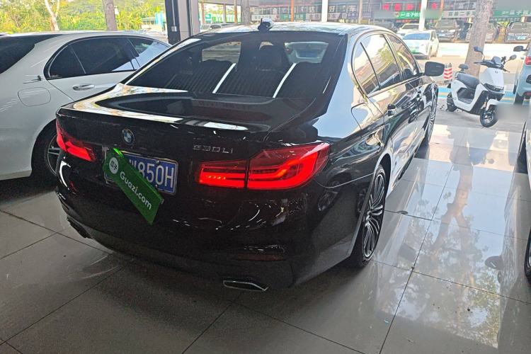 Used BMW 5 Series 2018 Restyled 530Li Luxury Edition M Sport Package
