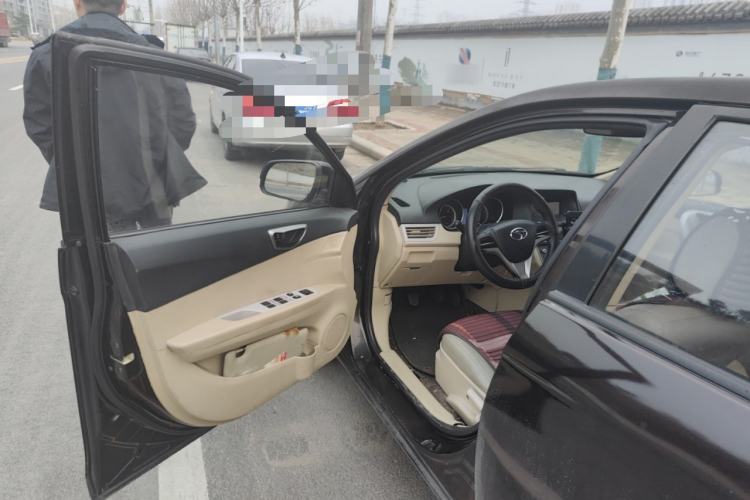 Used Soueast V5 Lingzhi 2012 1.5L Manual Standard Edition Driver Seat