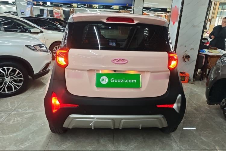 Used Chery Little Ant 2022 Restyled Version Sweet Pink Edition Half-Sugar Version 30.6 kWh 30 kW 301 km
