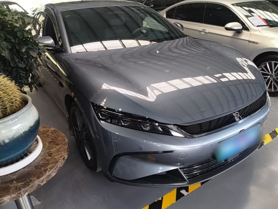 BYD Han 2025 DM-i Intelligent Driving Edition 245KM Prestigious Edition — снимка 3