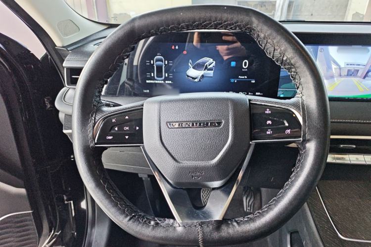 Used Venucia V DD-i 2023 110 km iE Version
