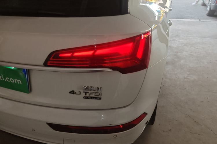 Used Audi Q5L 2022 40T Fashionable and Dynamic Model
