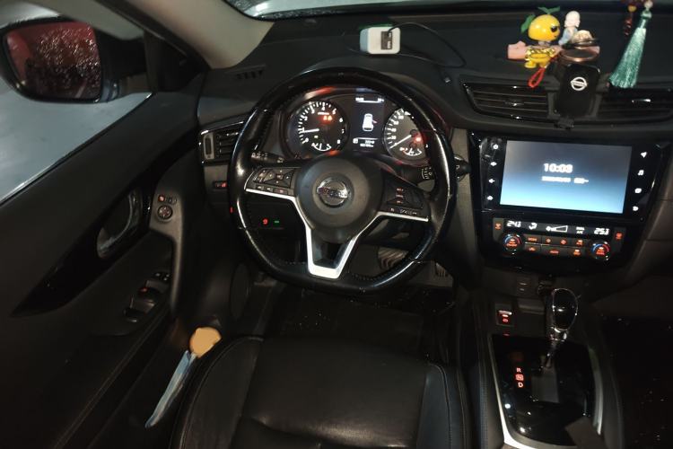 Used Nissan X-Trail 2020 2.0L XL ITS 3-Row CVT 2WD SmartConnect 7-Seater Comfort Edition Steering Wheel