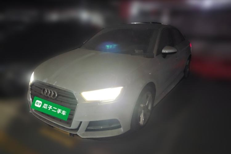 Used Audi A3 2019 Limousine 35 TFSI Fashion Edition China VI Emission Standard