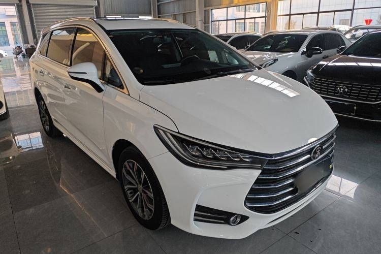 Used BYD Song MAX 2019 1.5T Automatic Smart Connect Ruiyi Sunroof Model 7 Seats China VI Standard Front Right 45 Deg