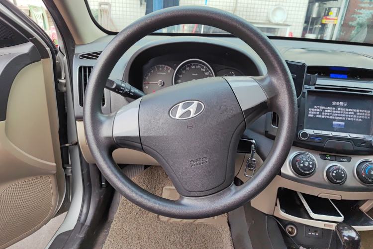 Used Hyundai Celesta 2011 1.6L Automatic Comfort Edition
