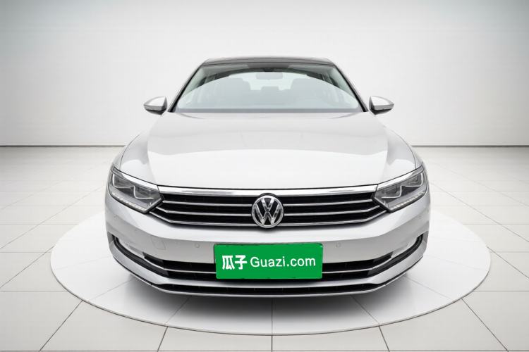 Used Volkswagen Magotan 2017 330TSI DSG Luxury Model
