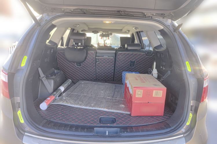 Used Hyundai Grand SantaFe 2013 3.0L 7-Seater 4x4 Flagship Edition Trunk