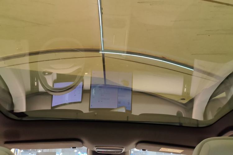 Used XPeng P7+ 2024 Ultra-Long Range Max Headliner