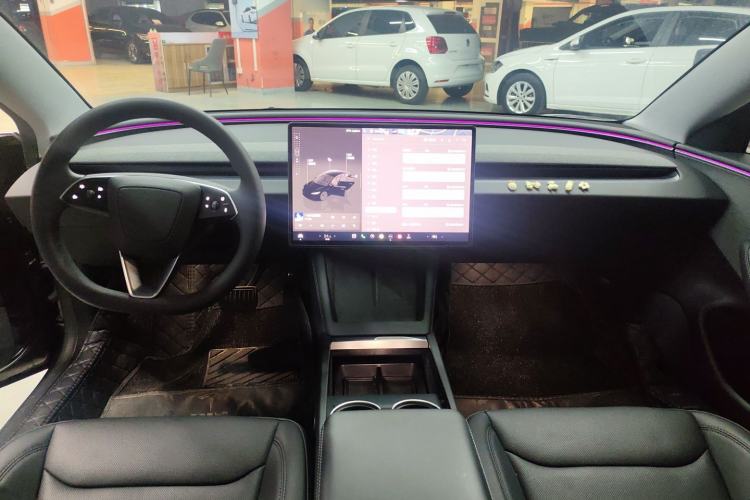 Used Tesla Model 3 2025 Rear-Wheel-Drive Version
