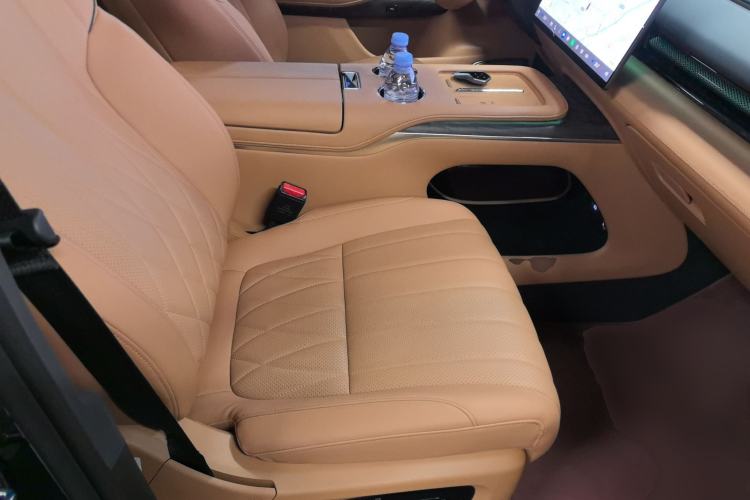 Used Hyptec HL 2025 700 Ultra Six-Seater All-Wheel-Drive LiDAR Version
