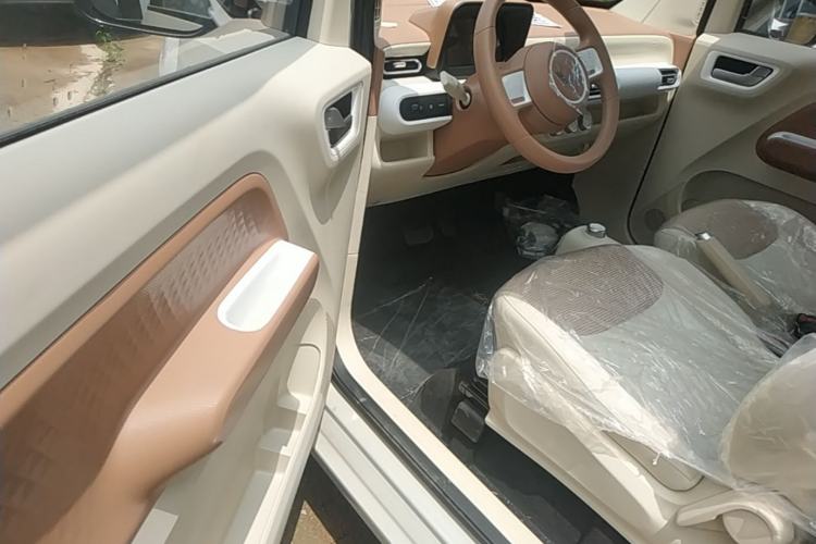 Used Wuling Hongguang MINIEV 2024 3rd Generation 215km Youth Edition