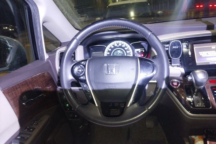 Used Honda Odyssey 2015 2.4L Luxury Edition