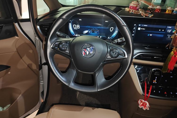 Used Buick GL8 2020 ES Land Cruiser 653T Luxury Edition Steering Wheel