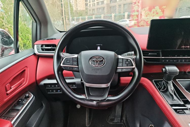 Used Toyota Granvia 2023 2.5L Hybrid Comfort Edition