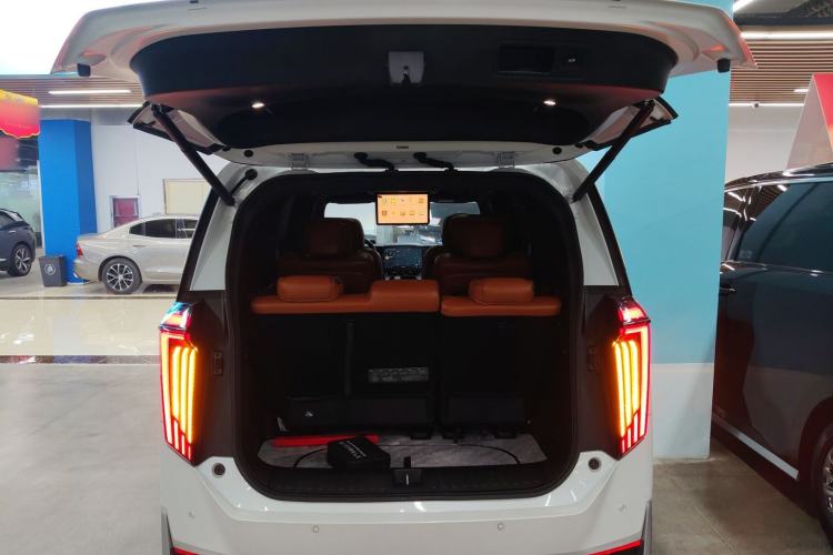 Used GAC Trumpchi M8 2024 Zongshi Series Dual-Motor YuZun Edition
